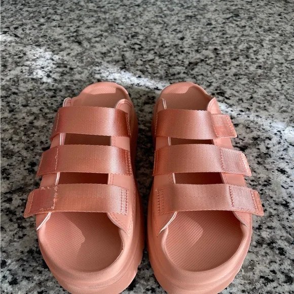 UGG GoldenGlow Slide Sun Pink Womens 8 - Picture 4 of 8